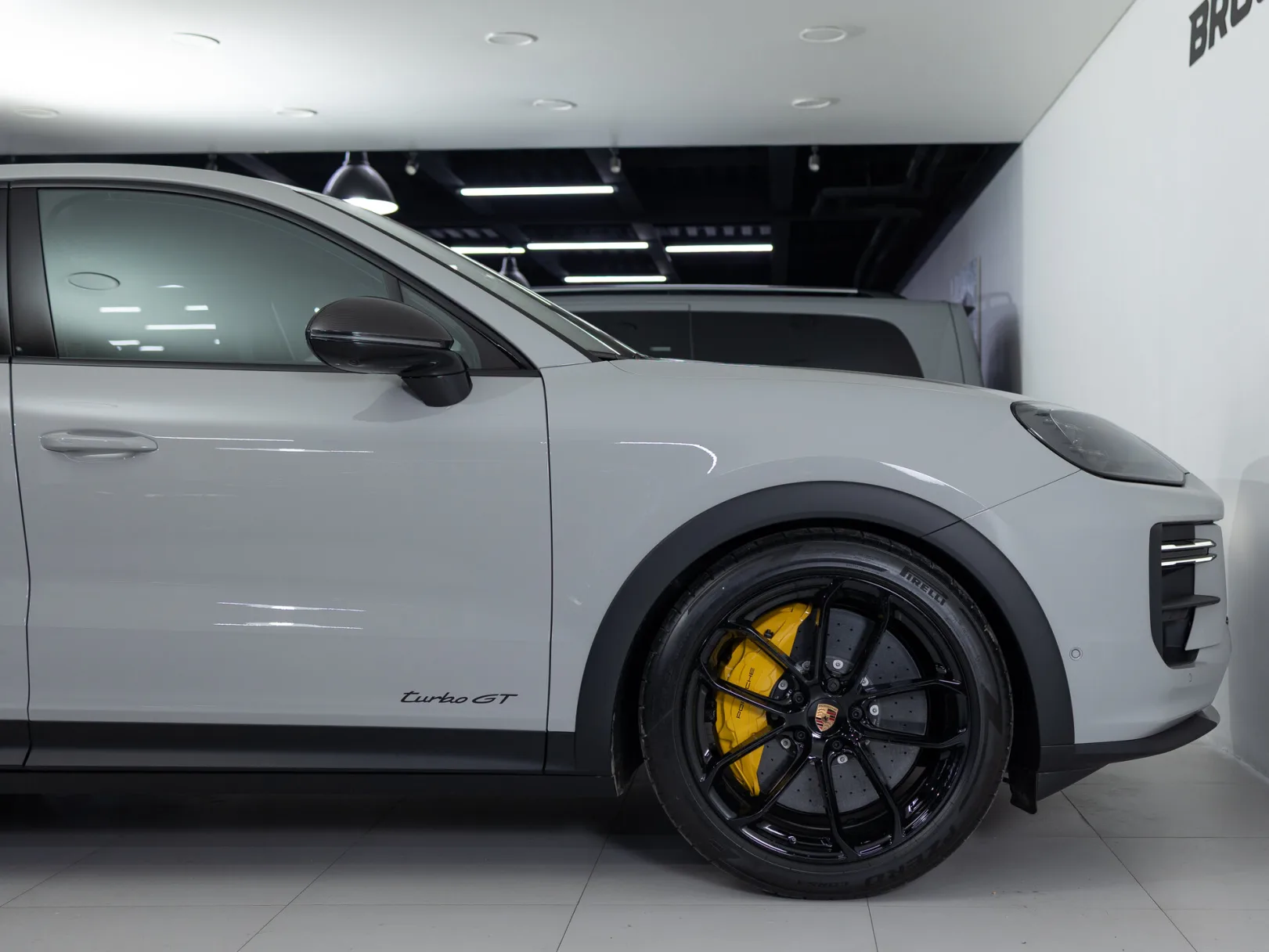 Porsche Cayenne Turbo GT III Рестайлинг, 2025 — экстерьер, фото 36