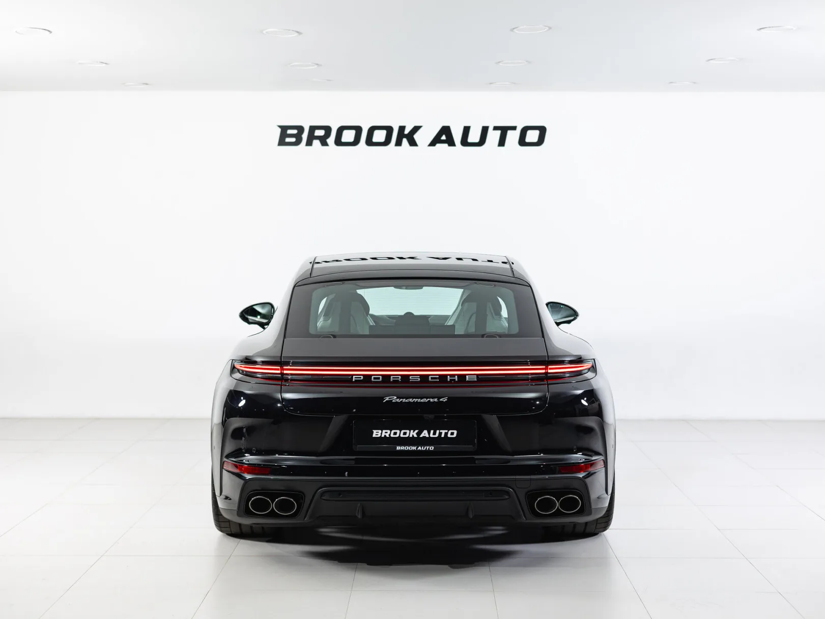 Porsche Panamera 4 III, 2026 — экстерьер, фото 5
