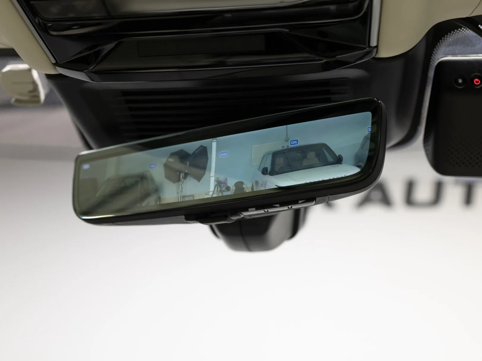 Land Rover Range Rover First Edition V, 2023 — экстерьер, фото 19