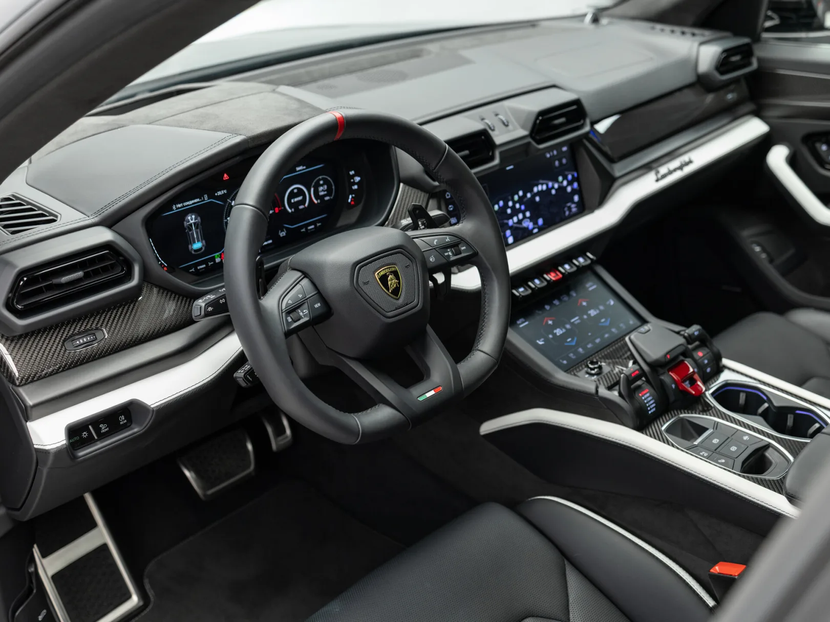 Lamborghini Urus SE I Рестайлинг, 2025 — экстерьер, фото 12