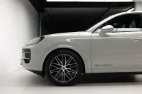 Porsche Cayenne Coupé III Рестайлинг, 2026 — экстерьер, фото 33
