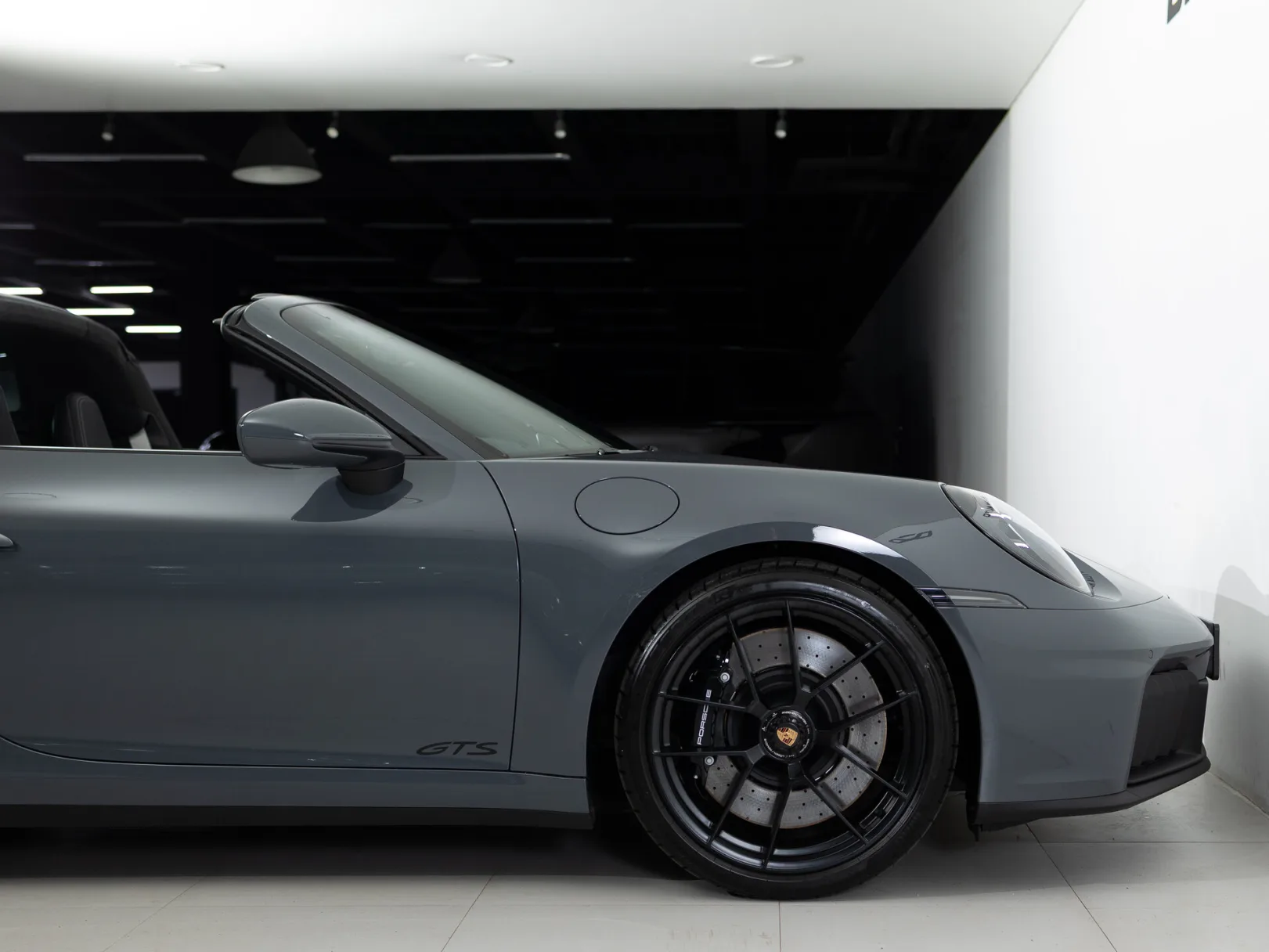 Porsche 911 Targa 4 GTS VIII (992) Рестайлинг, 2026 — экстерьер, фото 36