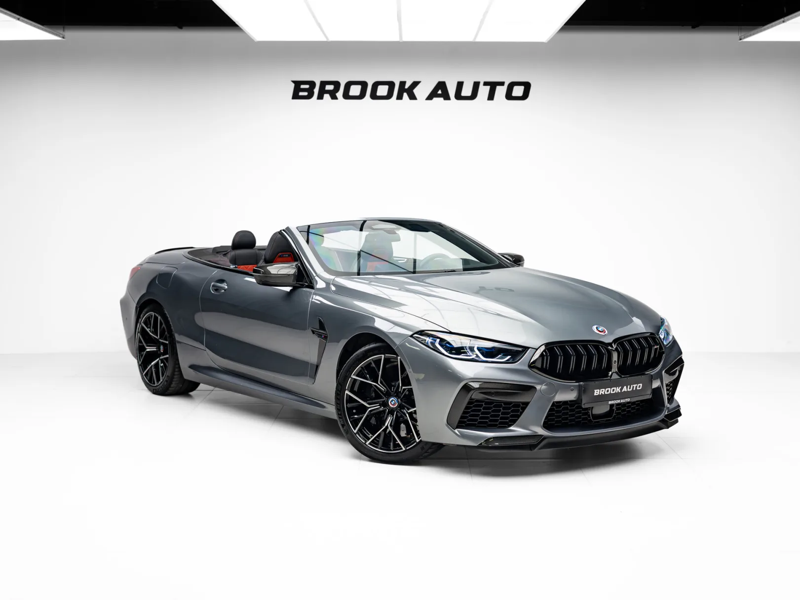 BMW M8 Competition I (F91/F92/F93), 2022 — экстерьер, фото 4
