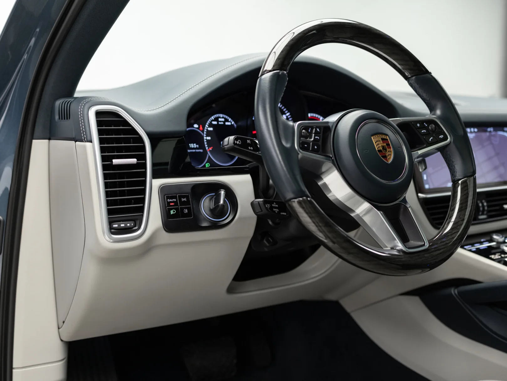 Porsche Cayenne Базовая III, 2019 — экстерьер, фото 10