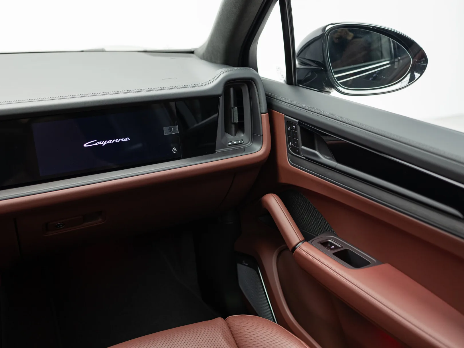 Porsche Cayenne GTS III Рестайлинг, 2026 — экстерьер, фото 25