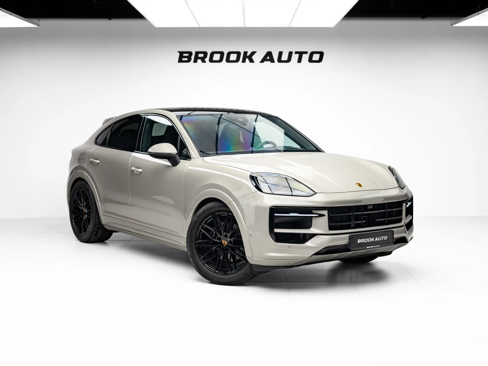 Porsche Cayenne Coupé III Рестайлинг, 2024 — экстерьер, фото 3