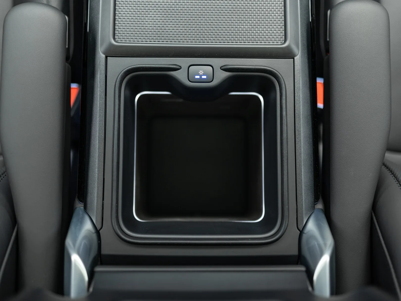 Land Rover Range Rover Autobiography V, 2025 — экстерьер, фото 21