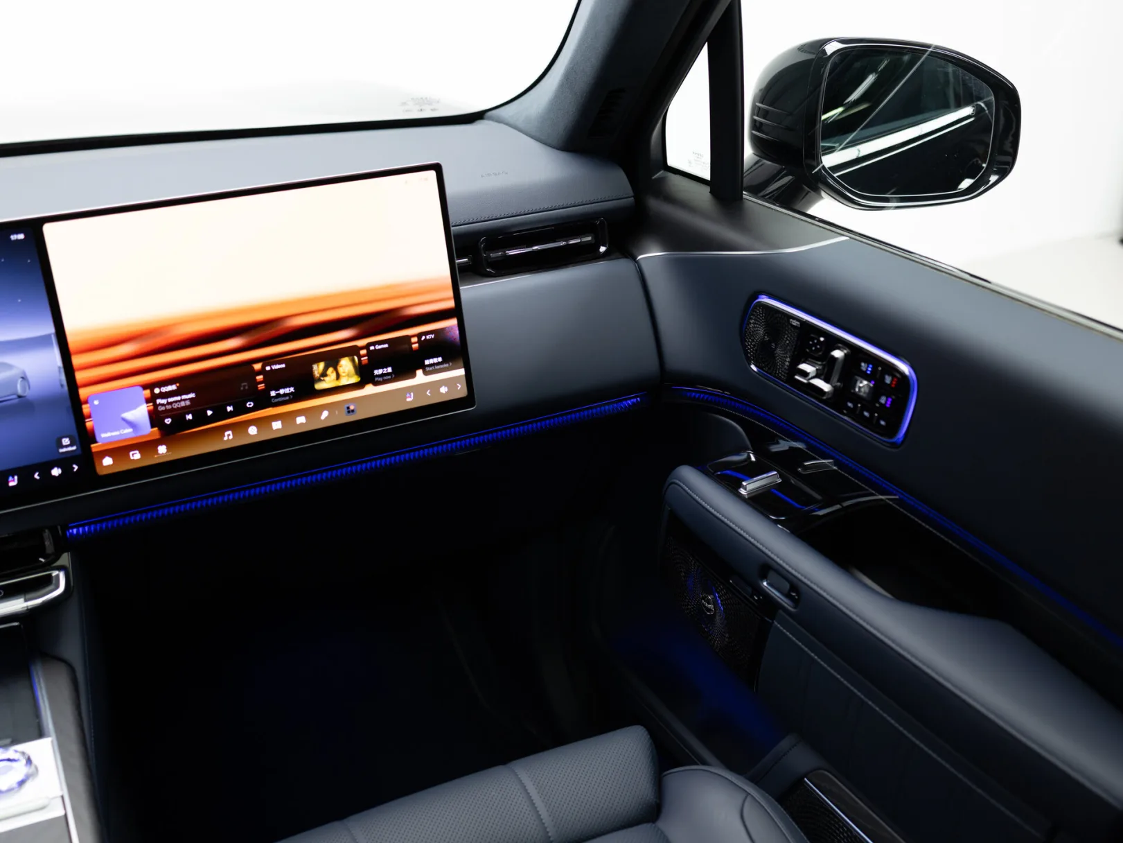 Zeekr 9X Max (6 seats) I, 2026 — экстерьер, фото 23