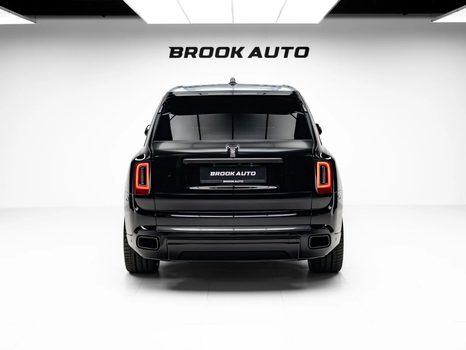 Rolls-Royce Cullinan Individual I (Series I), 2021 — экстерьер, фото 5