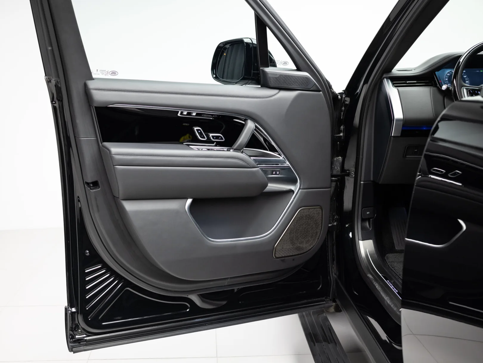 Land Rover Range Rover Autobiography V, 2025 — экстерьер, фото 8