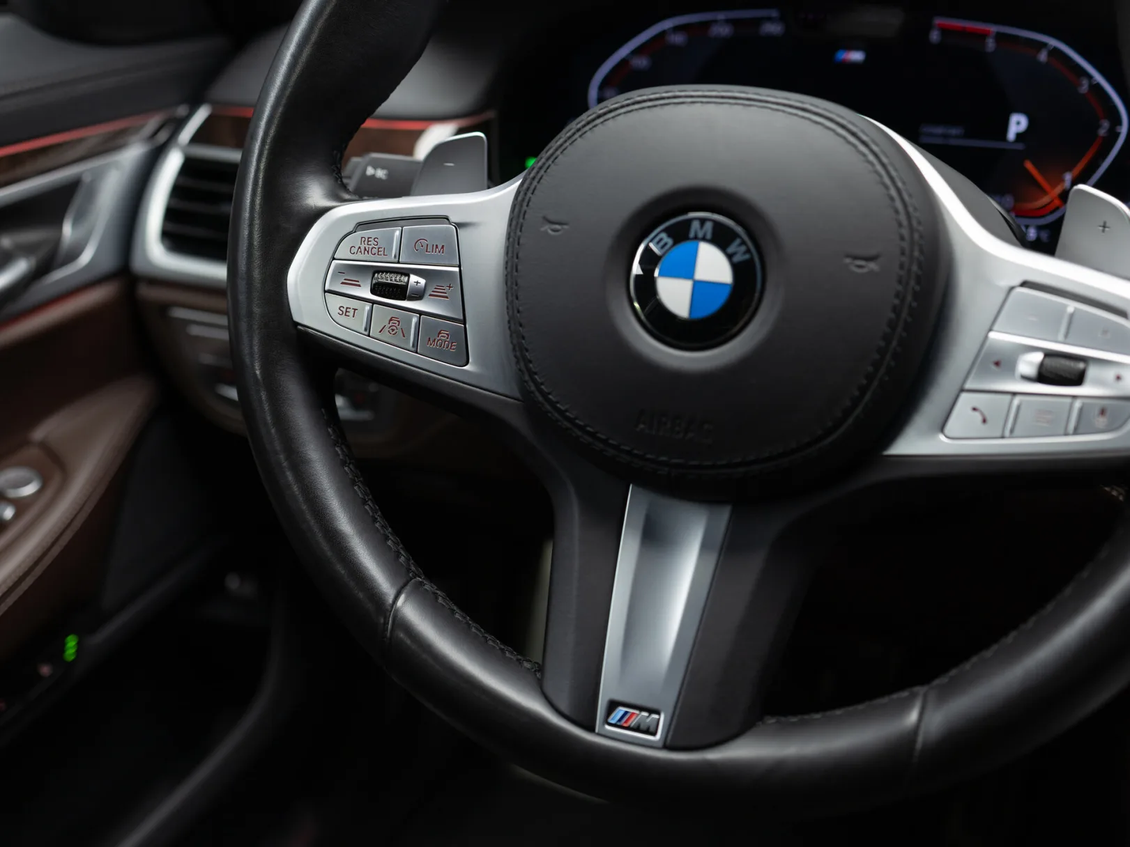 BMW 7 серии VI (G11/G12) Рестайлинг, 2020 — экстерьер, фото 16