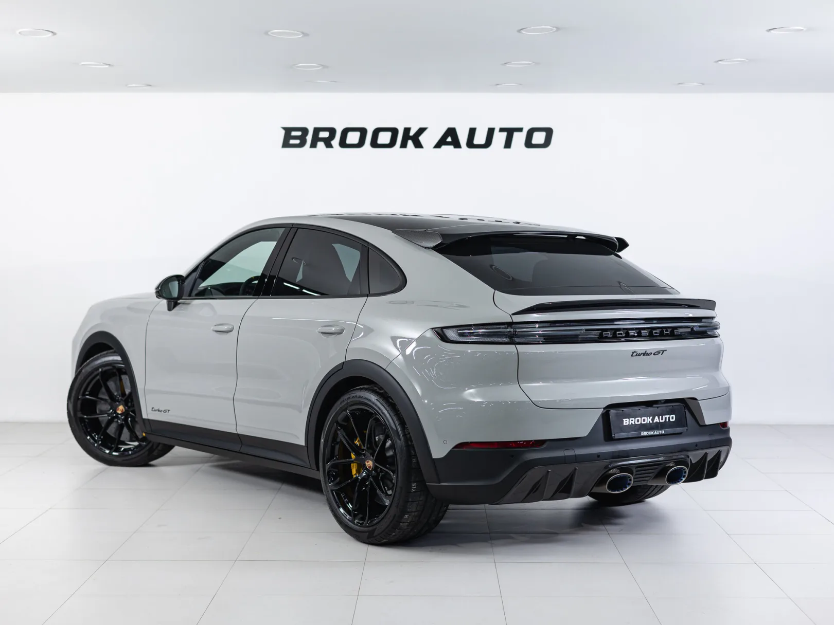 Porsche Cayenne Turbo GT III Рестайлинг, 2025 — экстерьер, фото 4