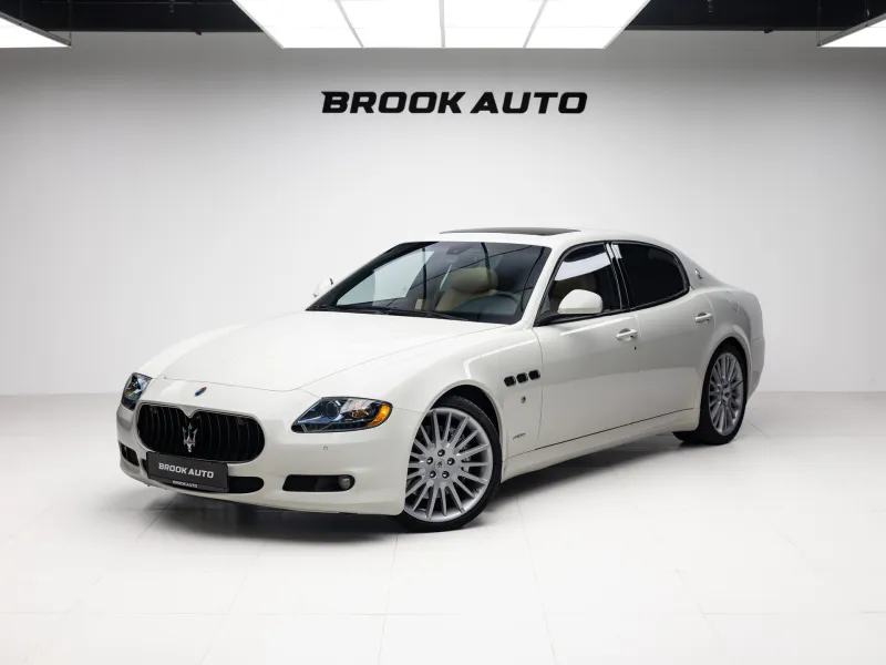 Maserati Quattroporte V Рестайлинг 2011