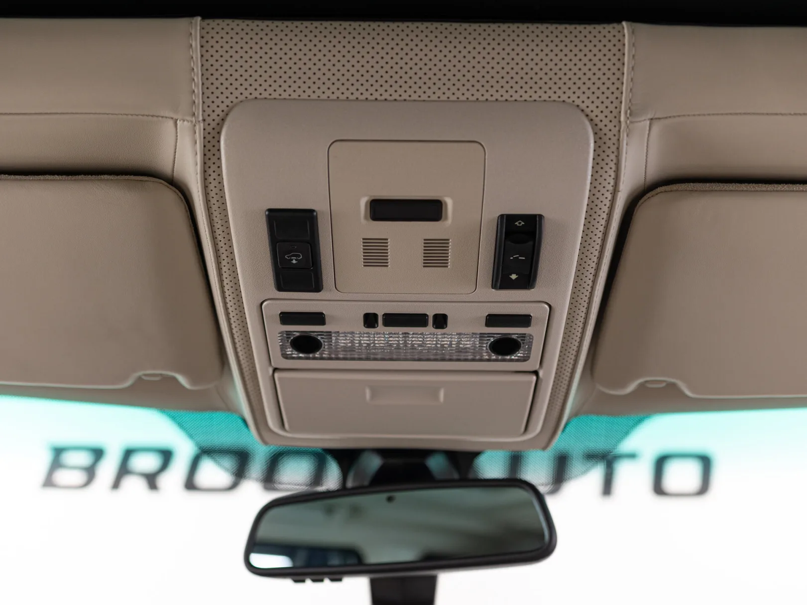 Land Rover Range Rover AB III Рестайлинг 2, 2011 — экстерьер, фото 17