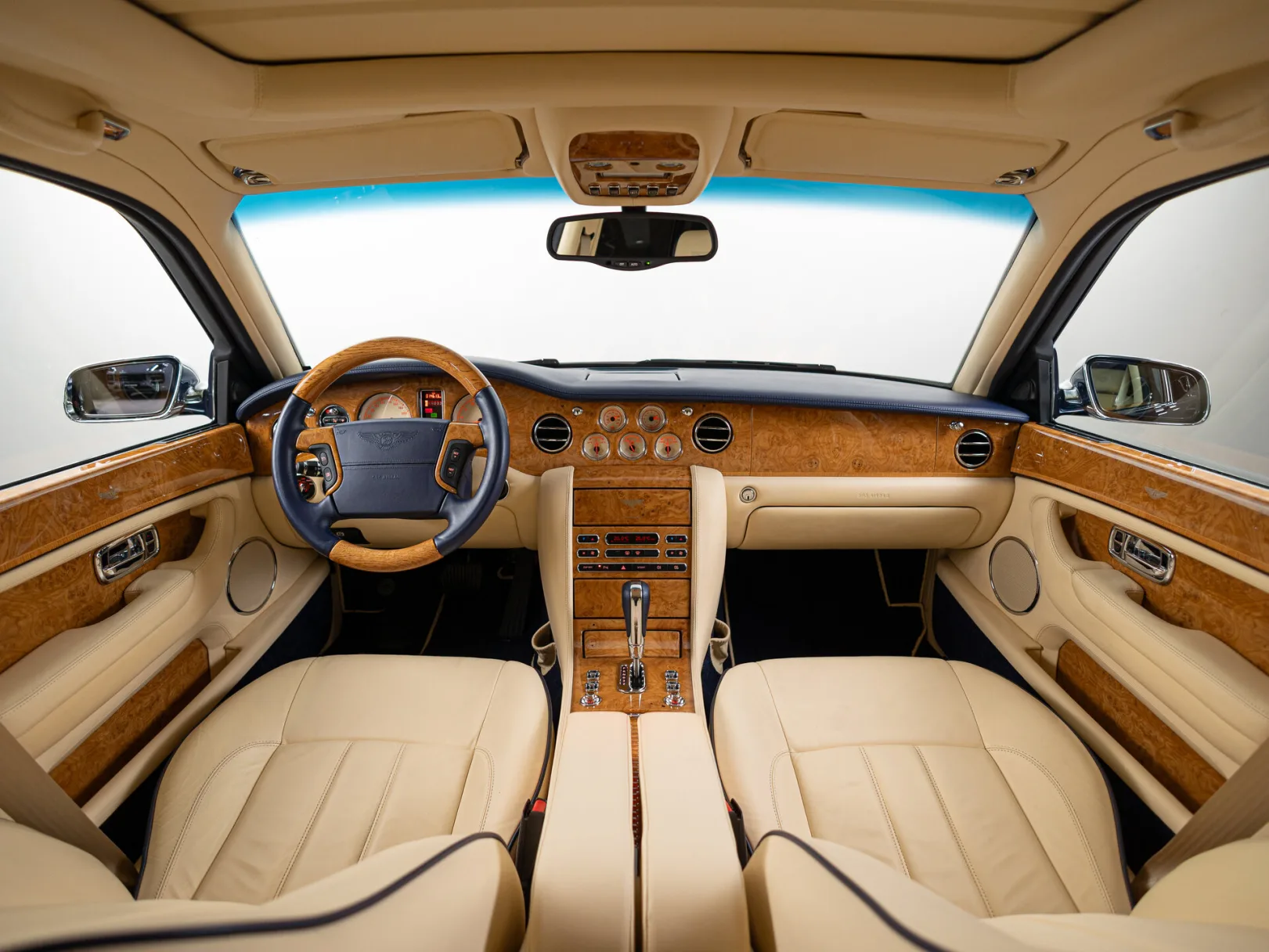 Bentley Arnage I Рестайлинг, 2005 — экстерьер, фото 34