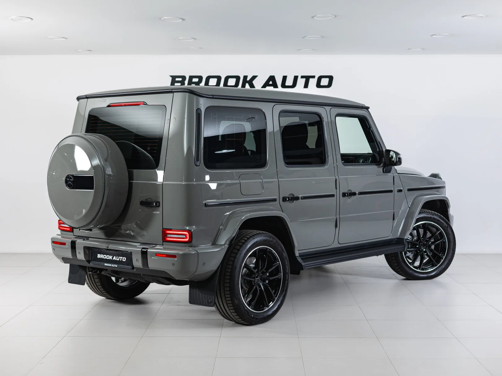 Mercedes-Benz G-Класс G 450 d AMG Line III (W465) Рестайлинг, 2026 — экстерьер, фото 4