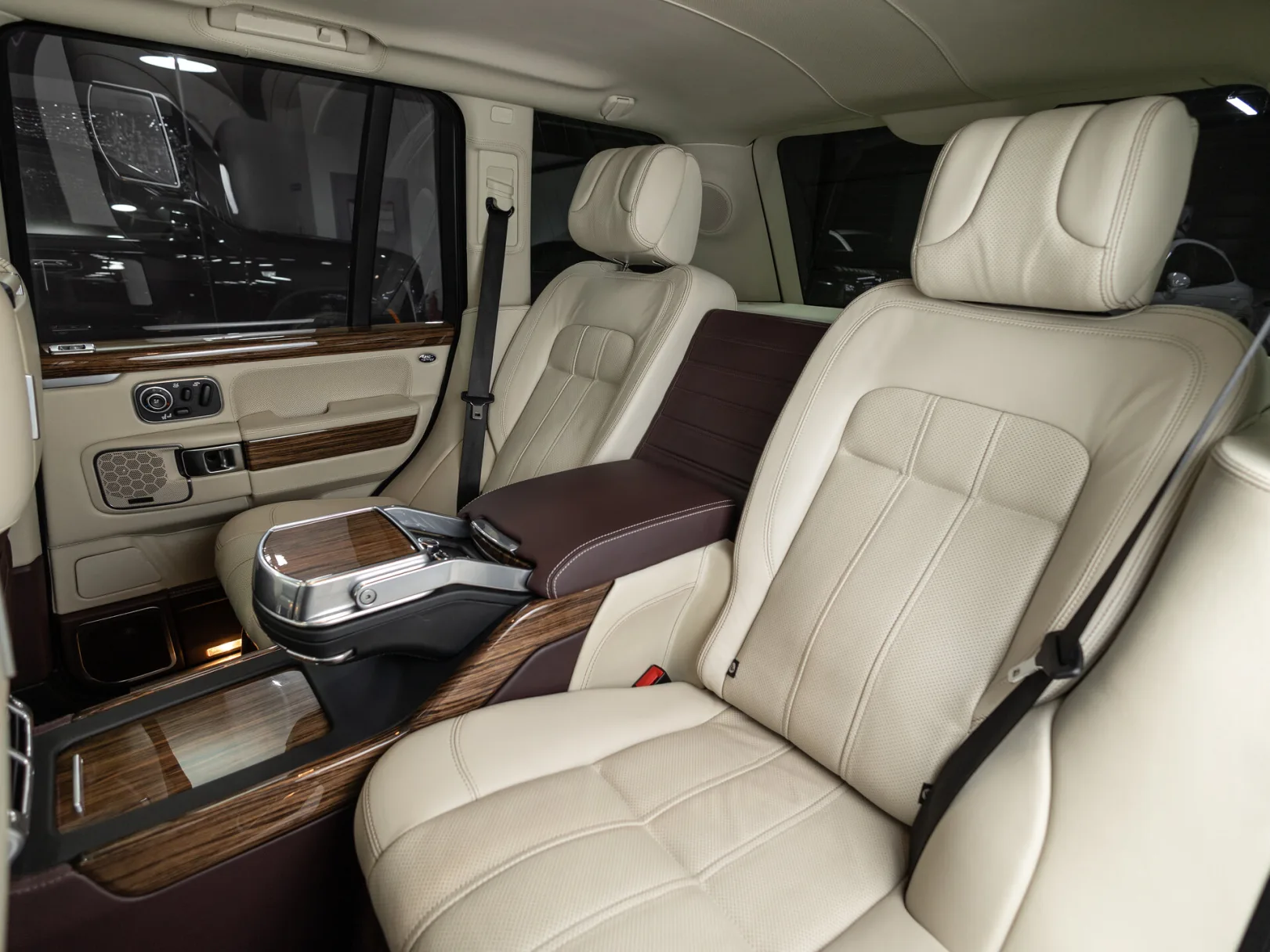 Land Rover Range Rover AB III Рестайлинг 2, 2011 — экстерьер, фото 32