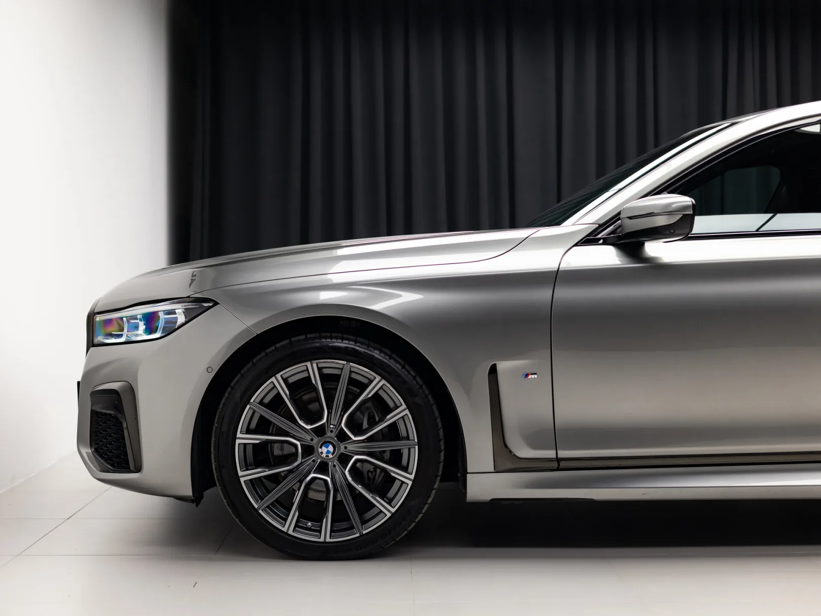 BMW 7 серии VI (G11/G12) Рестайлинг, 2020 — экстерьер, фото 34