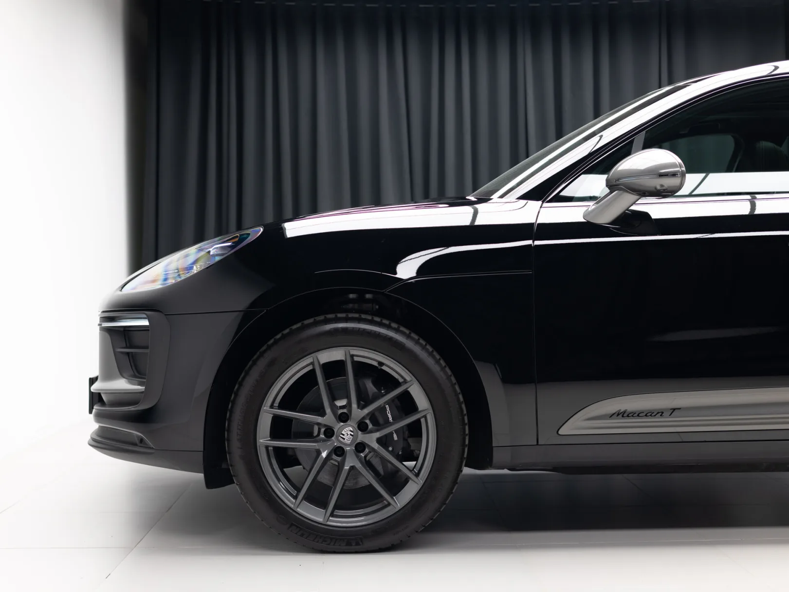 Porsche Macan T I Рестайлинг 2, 2026 — экстерьер, фото 33