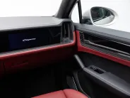 Porsche Cayenne GTS Coupé III Рестайлинг, 2026 — экстерьер, фото 22