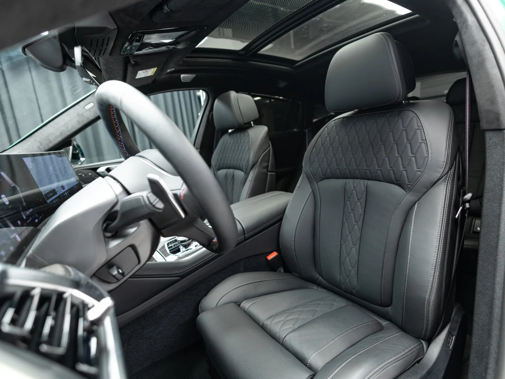 BMW X6 M60i III (G06) Рестайлинг, 2025 — экстерьер, фото 11