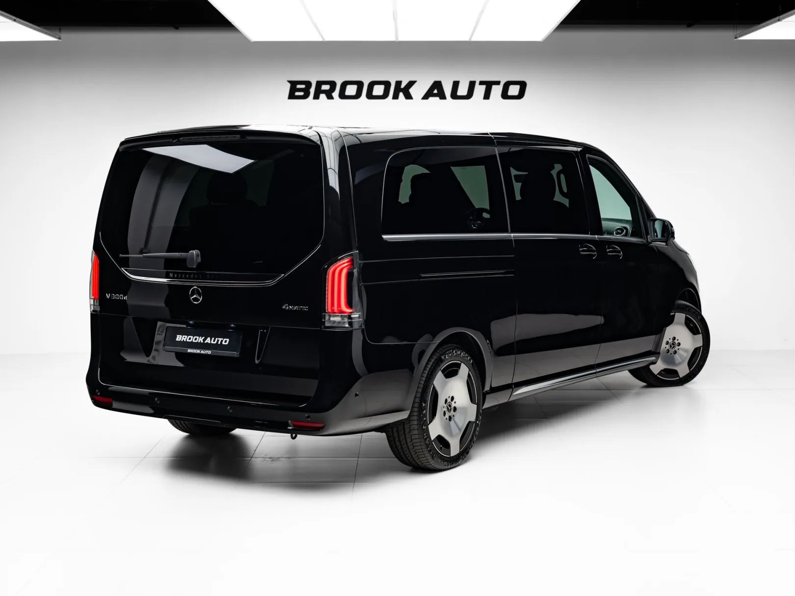 Mercedes-Benz V-Класс Exclusive III (W447) Рестайлинг 2, 2026 — экстерьер, фото 4
