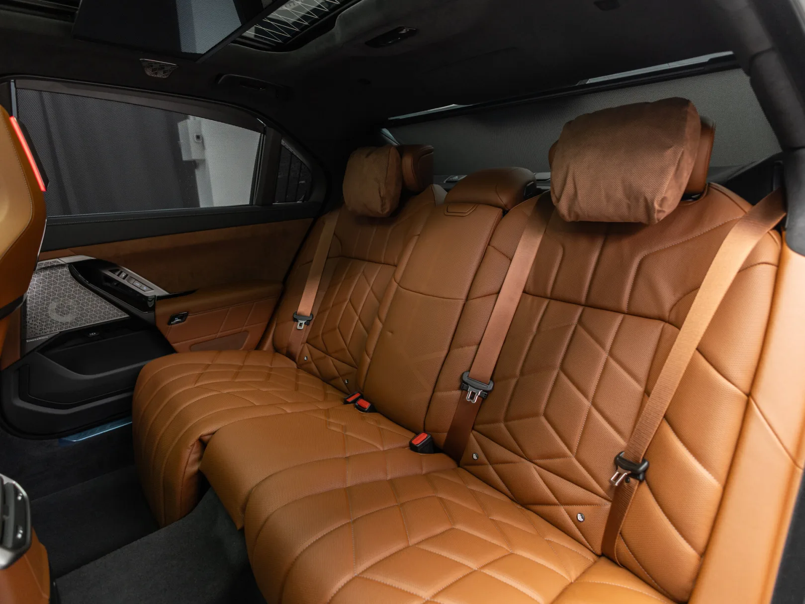 BMW 7 серии 740 xDrive VII (G70) Рестайлинг, 2026 — экстерьер, фото 27