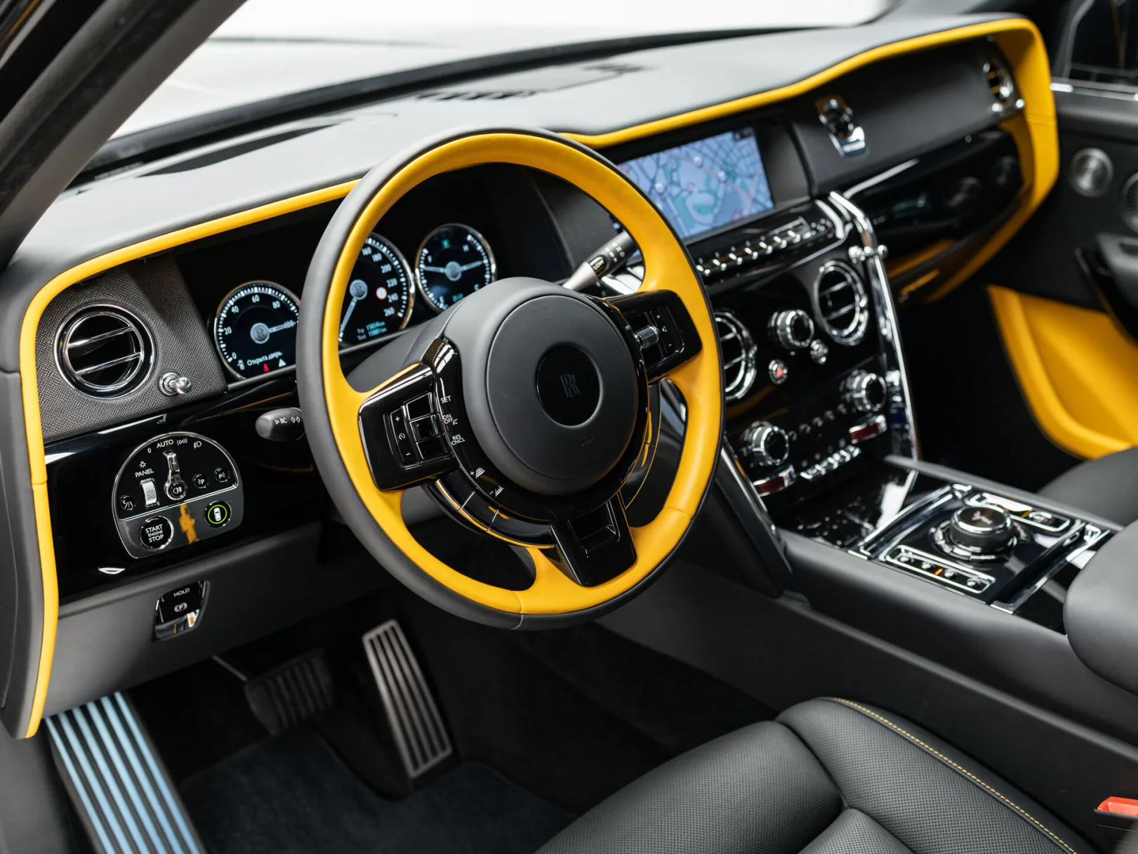 Rolls-Royce Cullinan Individual I (Series I), 2021 — экстерьер, фото 10