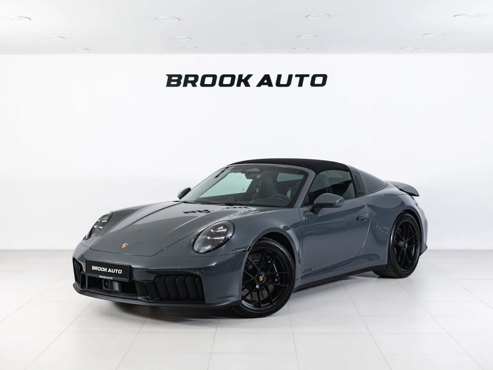 Porsche 911 Targa 4 GTS VIII (992) Рестайлинг, 2026 — экстерьер, фото 2