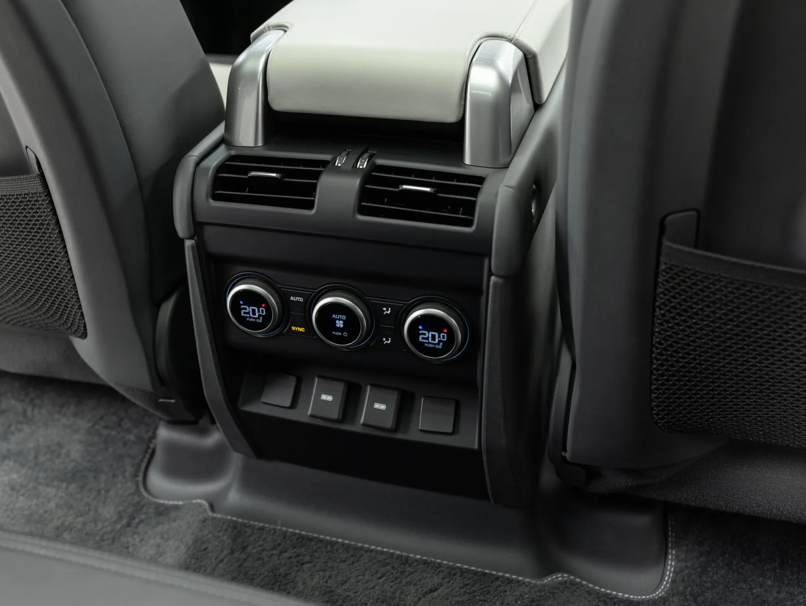 Land Rover Defender X II, 2022 — экстерьер, фото 29